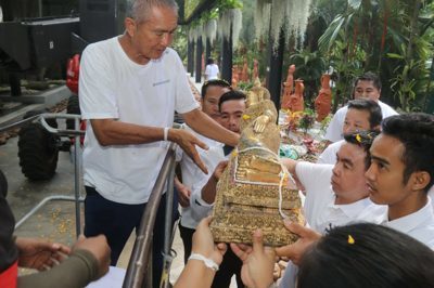 พุทธปฏิมากร ประจำวันเกิด พุทธปฏิมากร ประจำวันเกิด สวนนงนุชพัทยา