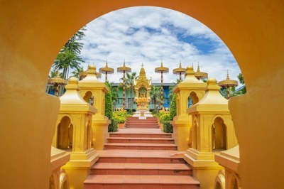 ศาลองค์ท้าวมหาพรหม ศาลองค์ท้าวมหาพรหม สวนนงนุชพัทยา