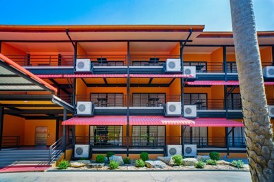 Nongnnoch Tradition Resort Building B