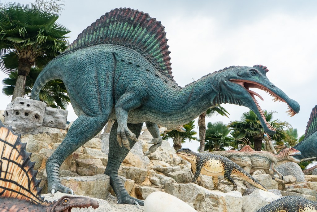 สไปโนซอรัส