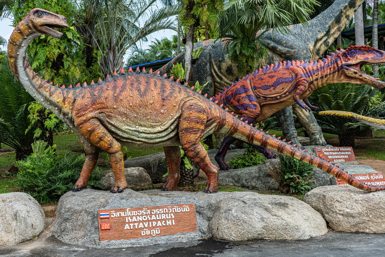 อีสานโนซอรัสอรรถวิภัชน์ชิ 1 ใน 12 สายพันธุ์ไทย