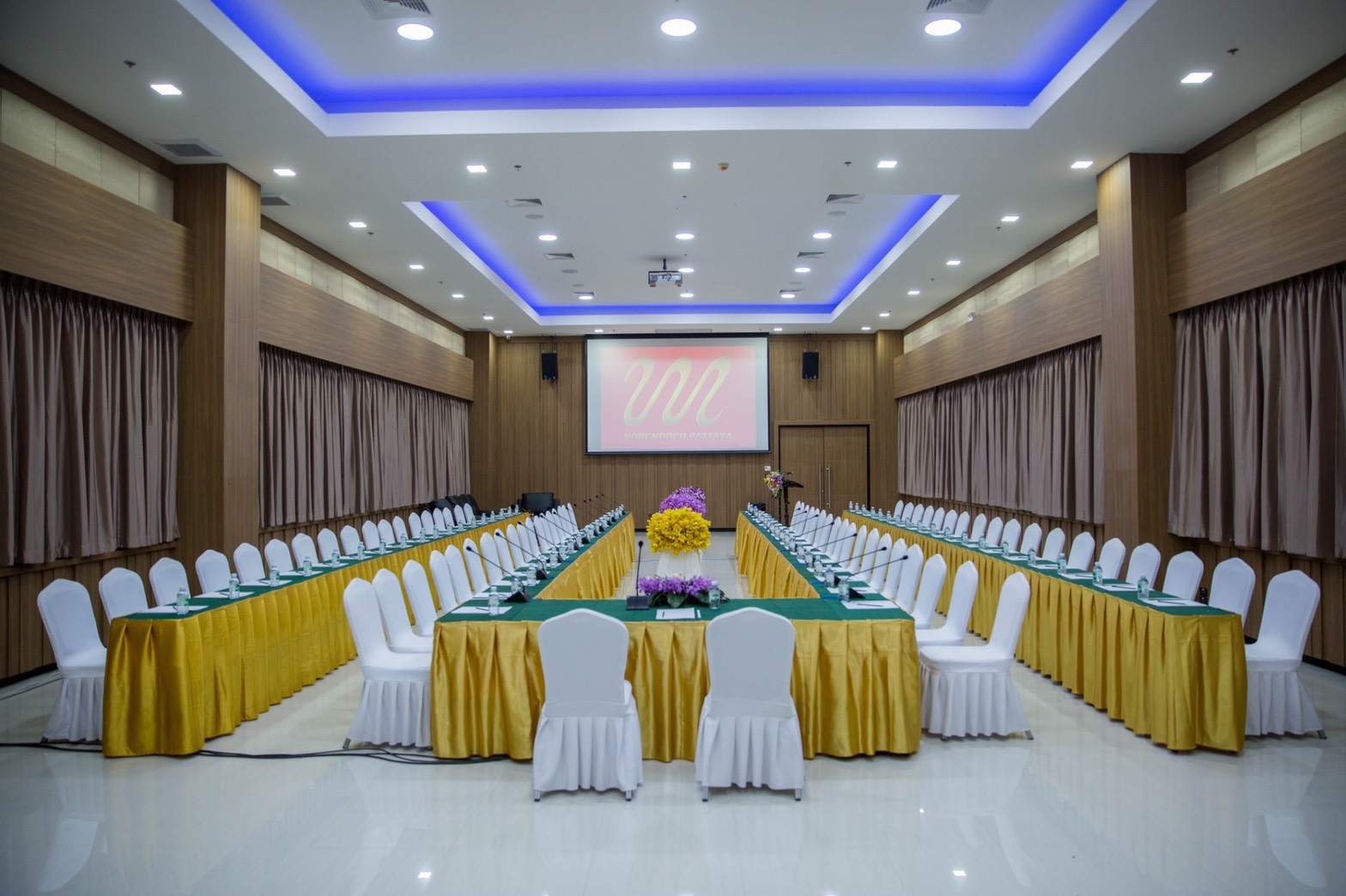 ห้องประชุม Meeting A,B