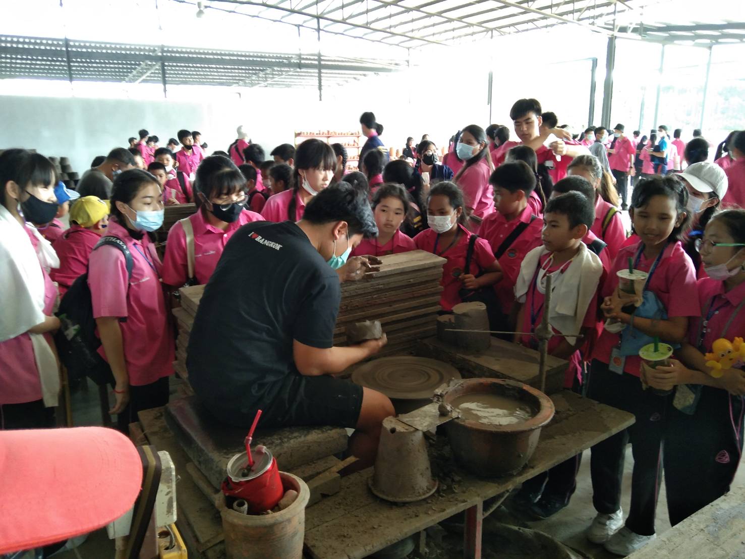 นักเรียน 1 พันคน เข้าศึกษาดูงานแหล่งเรียนรู้ สวนนงนุชพัทยา