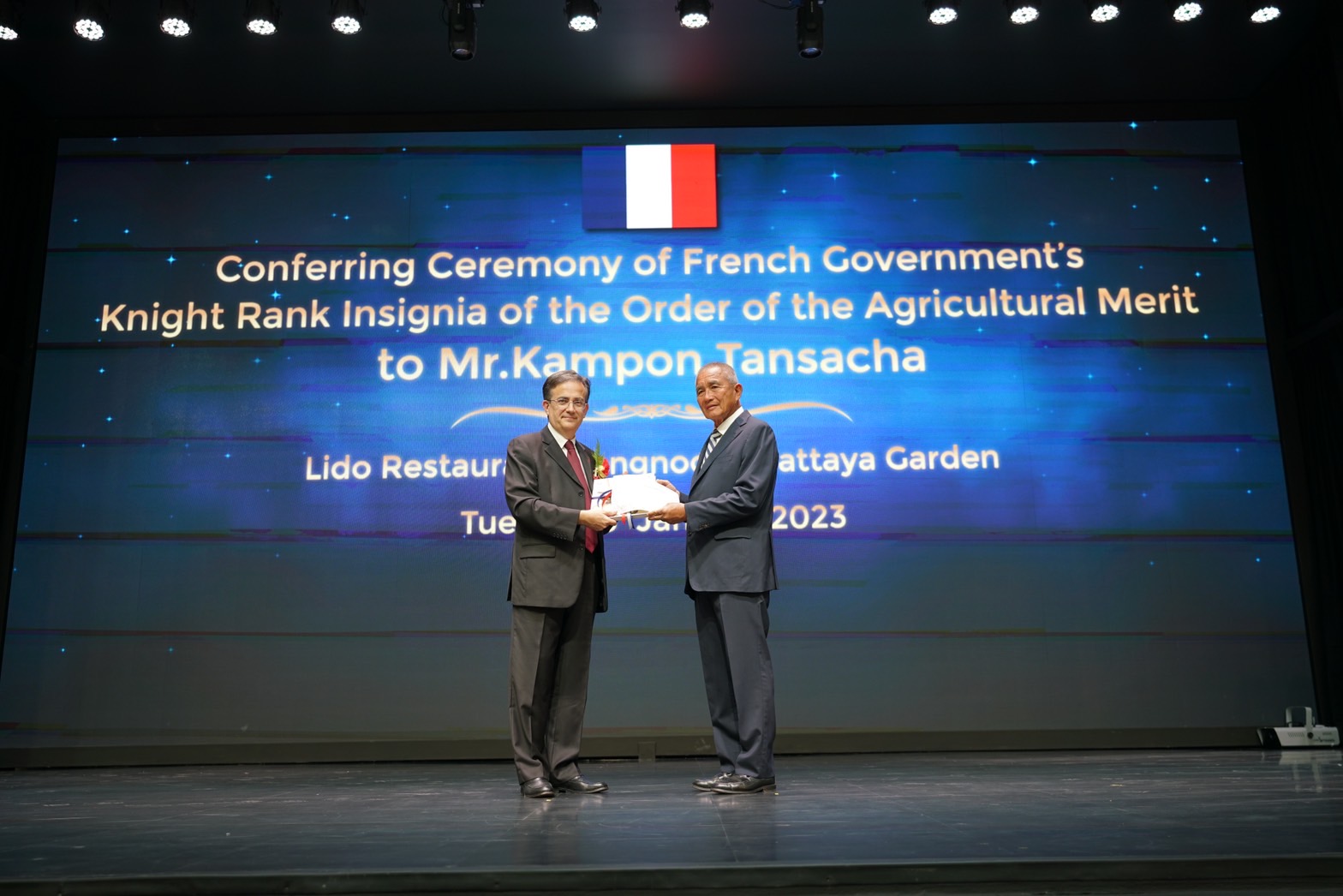 French Ambassador to Thailand  Awarded the Order of Knights from France.